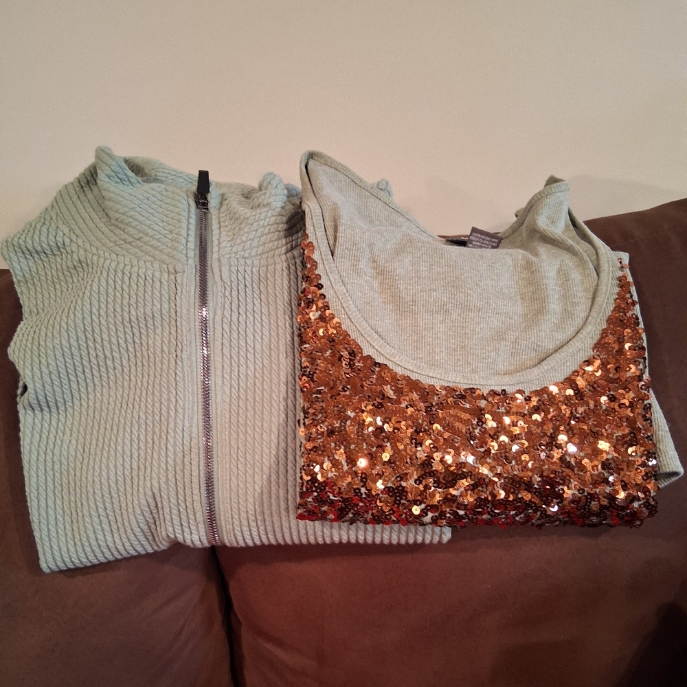 Sequin Embellished Tank Top and Ribbed Zip-Up Jacket